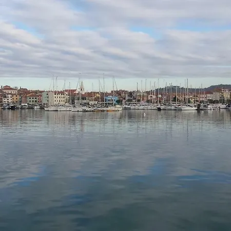 Apartment Millenca *